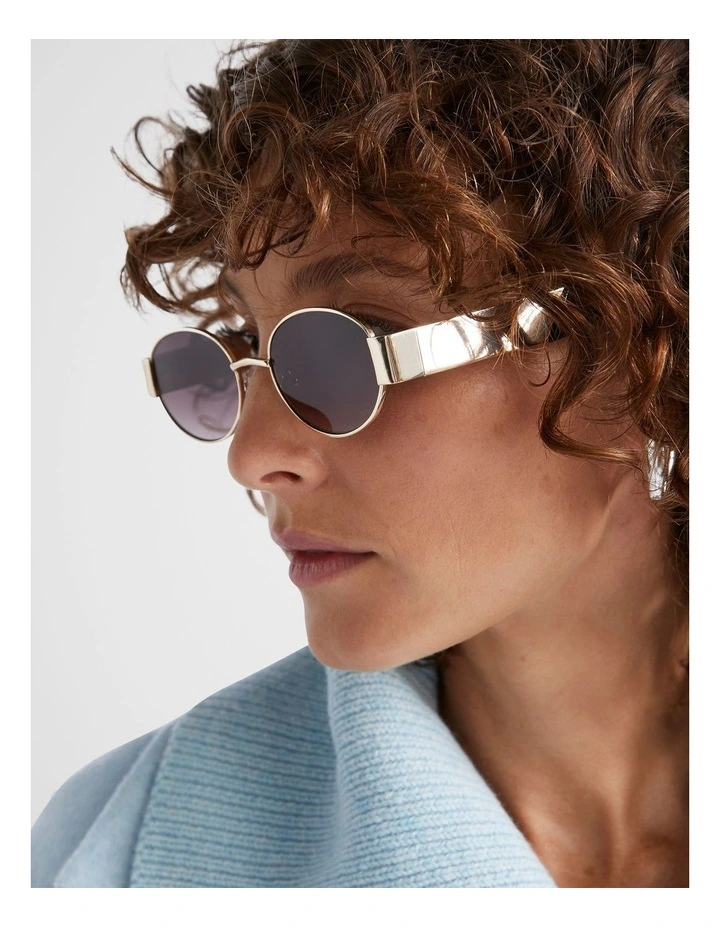 Romy Round Sunglasses in Gold