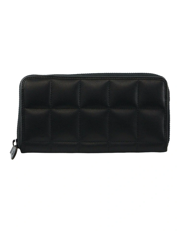 Italian Pleated Leather Zip Wallet in Black