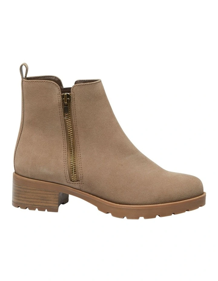 Indigo Boots in Taupe Suede