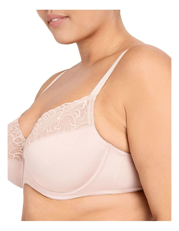 Classics Embroidered Non-Contour Bra in Nude Lace