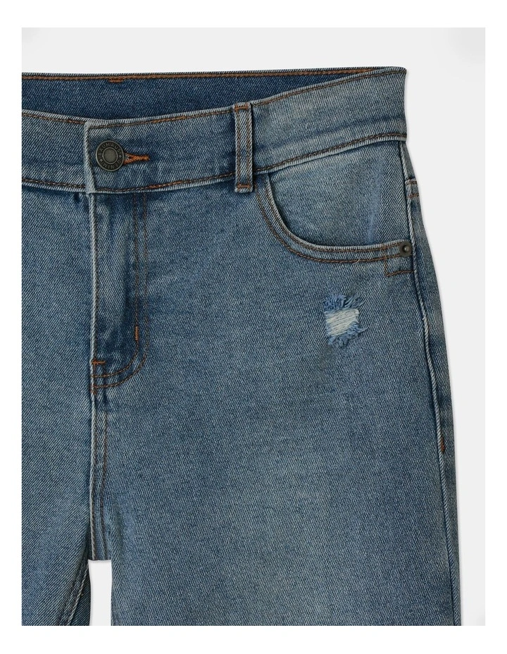 Straight Leg Jean in Mid Denim