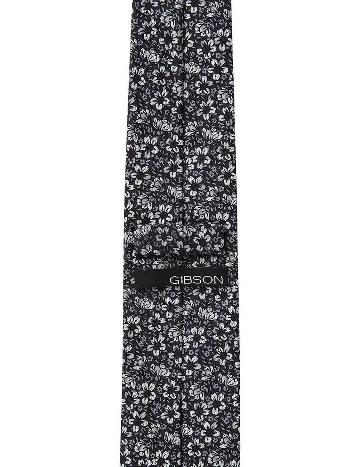 Elderflower Silk Tie in Black