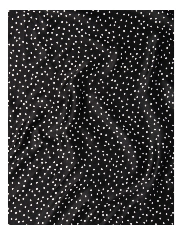 Gabbie Satin Scarf in Black