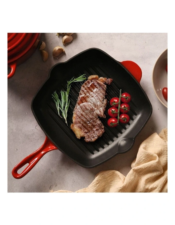 Cast Iron Square Grill Pan 28cm in Black Cherry Red