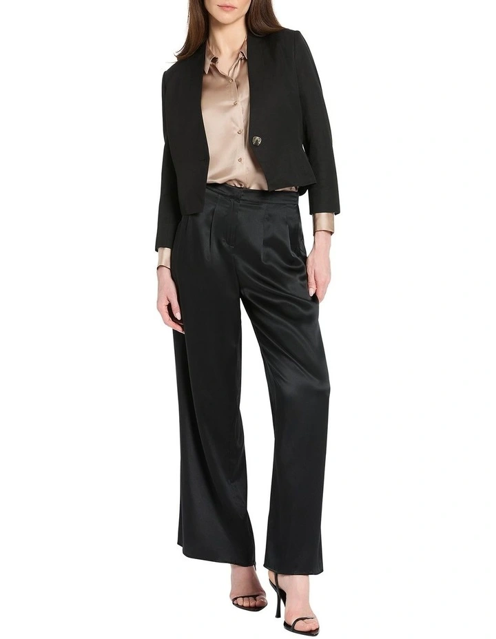 Mavie Cropped Jacket in Black