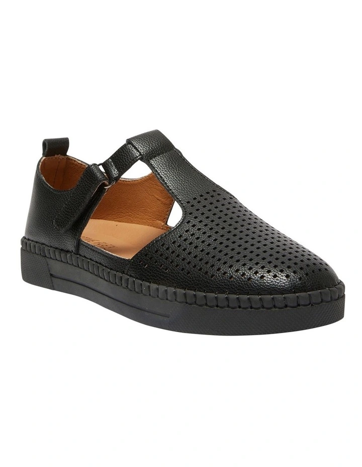 Ricky Leather Sneakers in Black