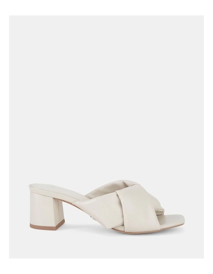 Zendog Heels in Cream