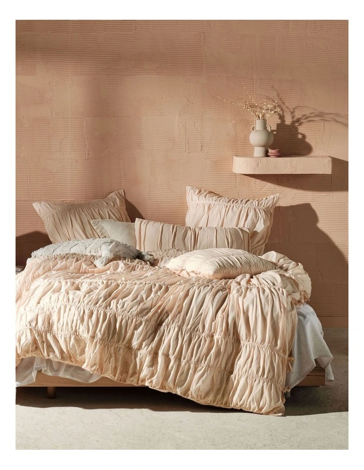 Layla Quilt Cover Set in Pink