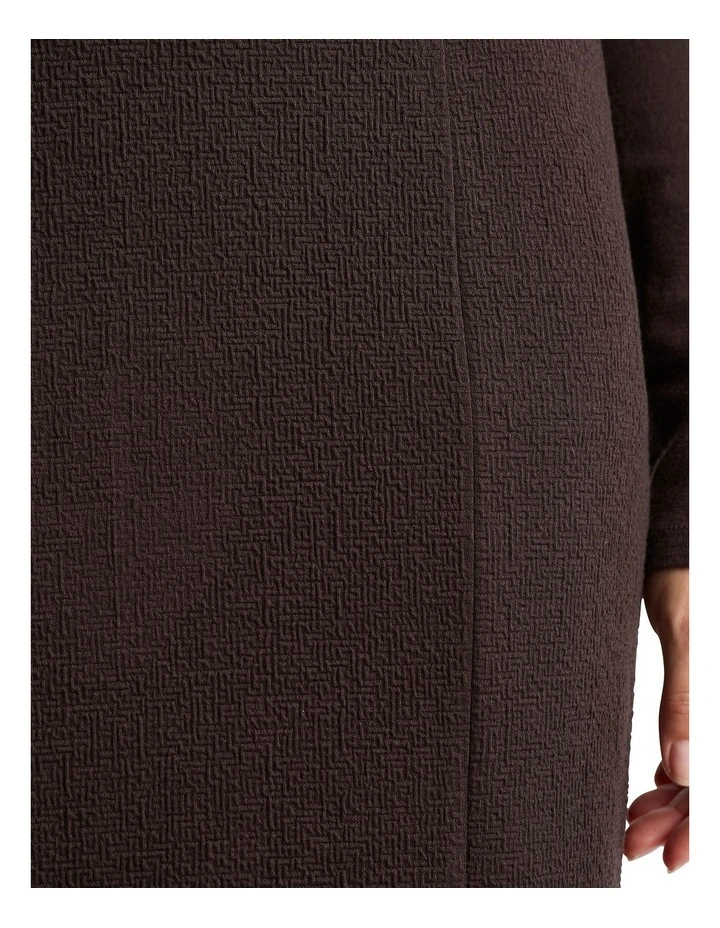 Solana Textured Skirt in Port