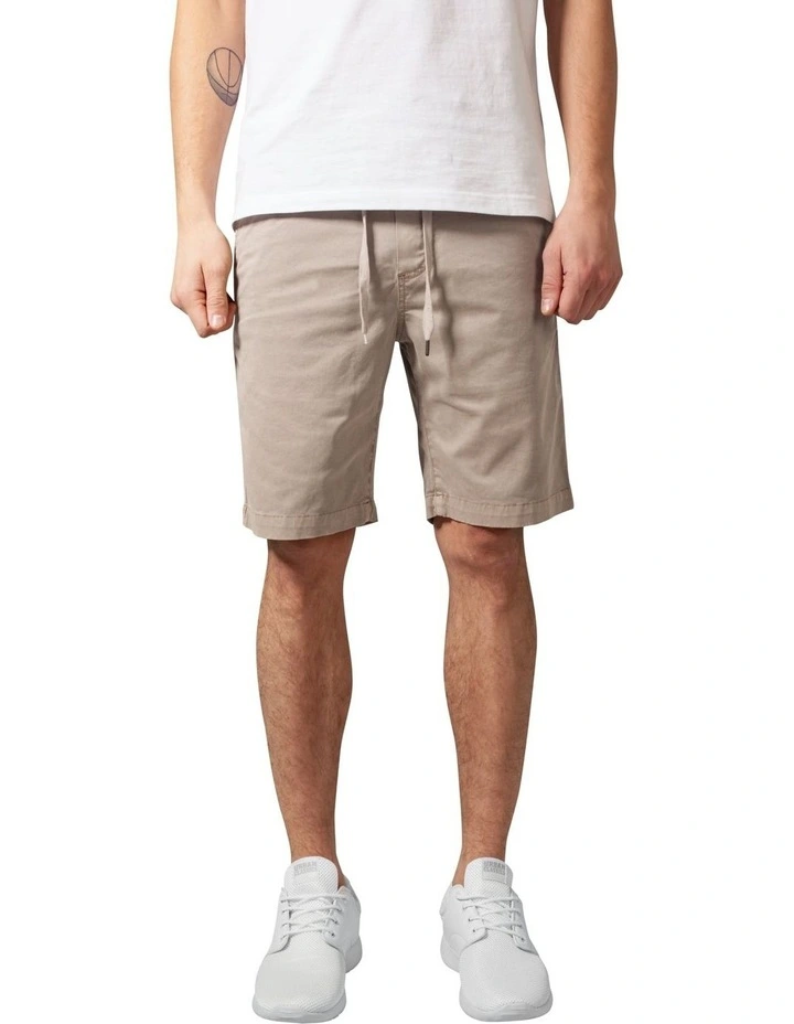 Stretch Twill Jog Shorts in Sand