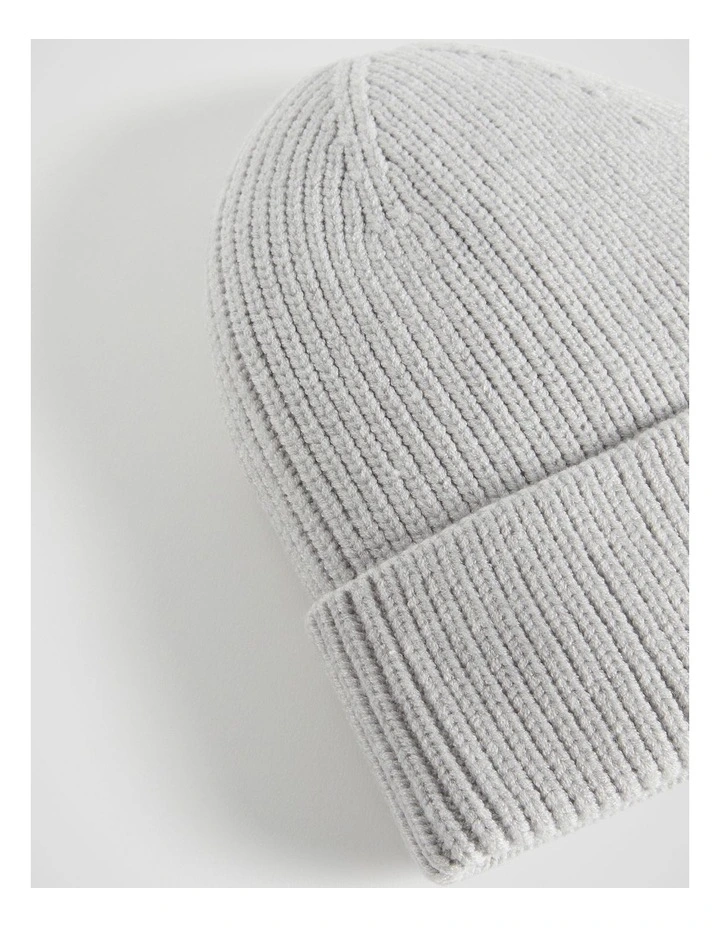 Rib Initial Beanie A in White