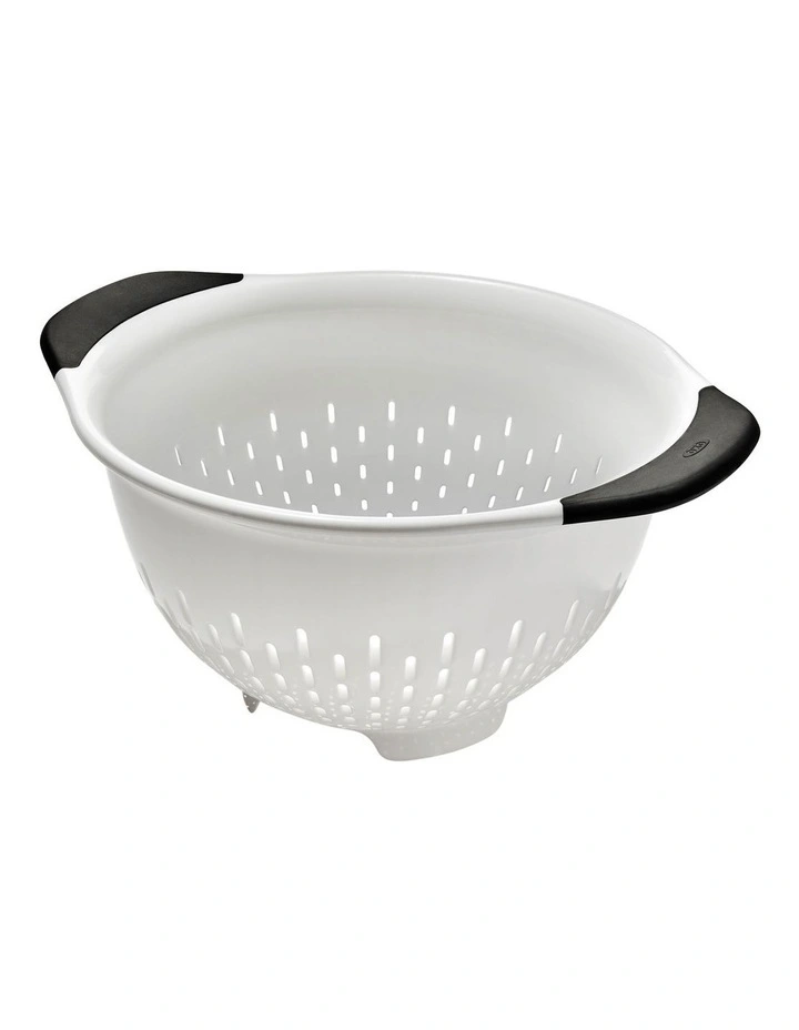 Colander in White