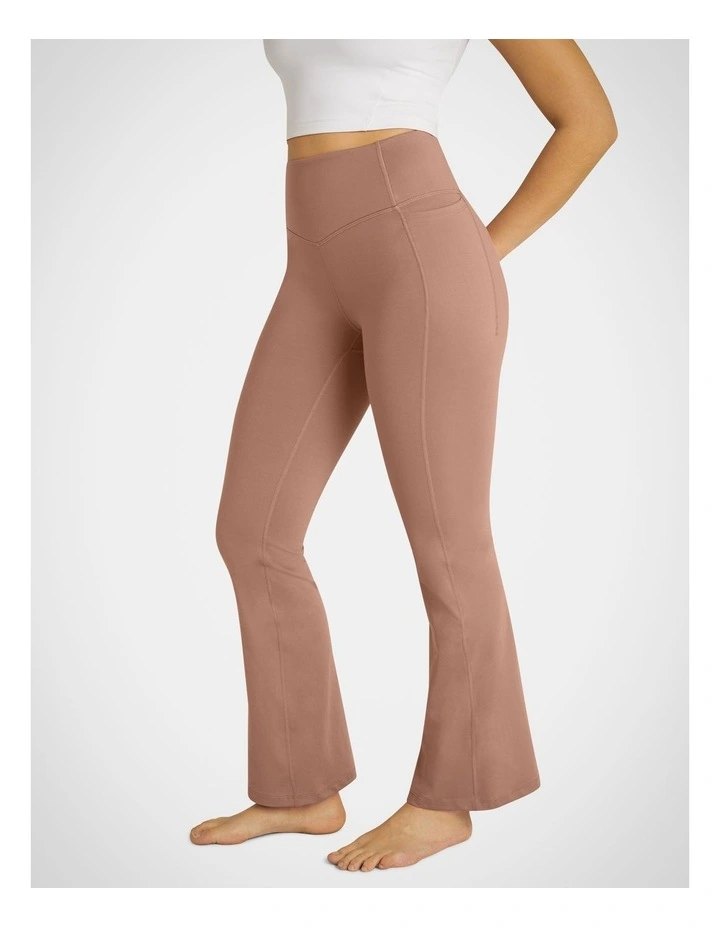 Flared Yoga Pants in Mocha