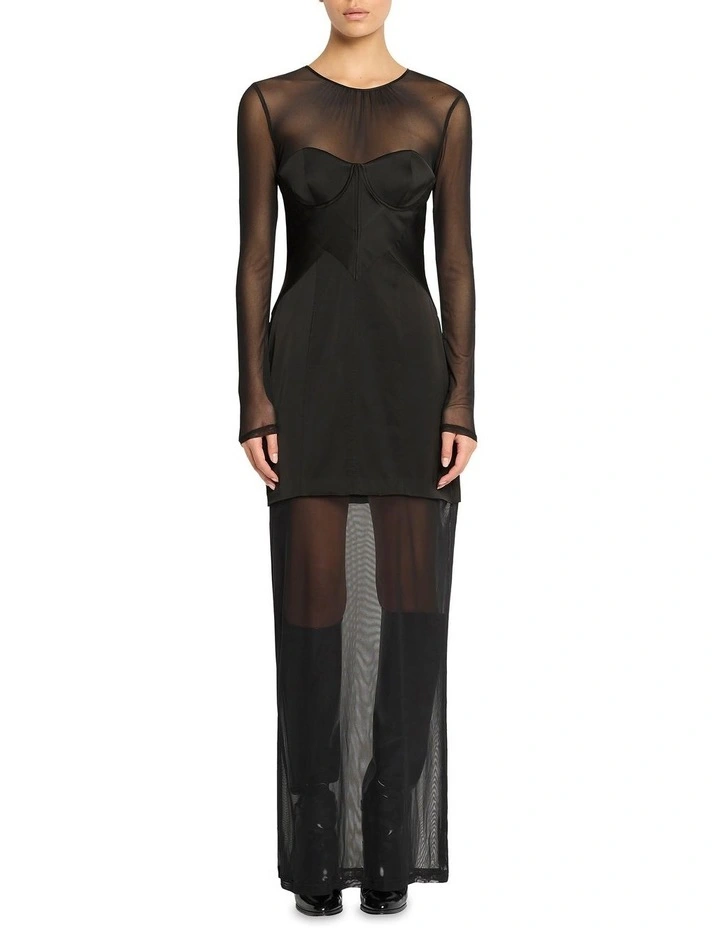 The Invisible Dress in Black