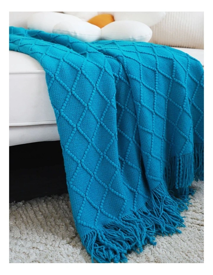 Diamond Pattern Knitted Throw Blanket in Blue