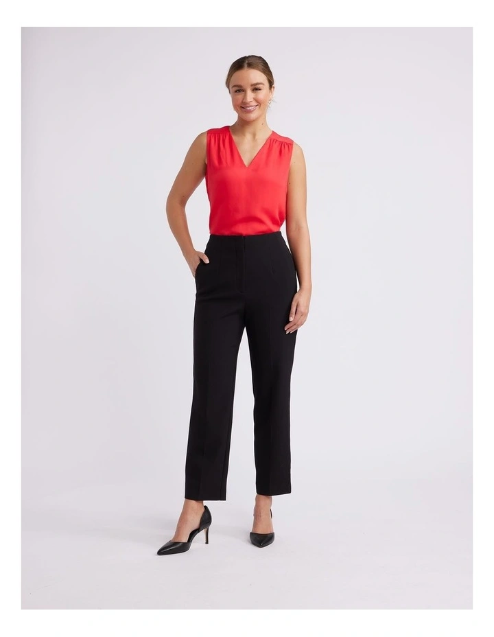 Sophie Crepe Pant in Black