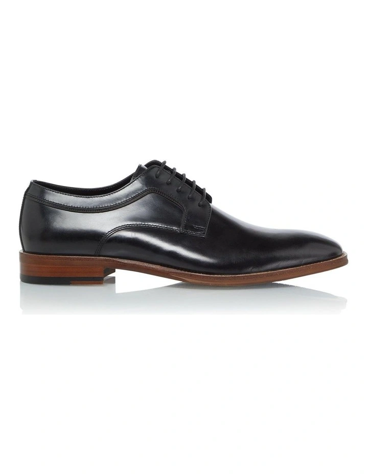 Sparrows Lace-Up Shoe in Black