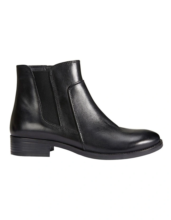 Glasgow Black Glove Boots