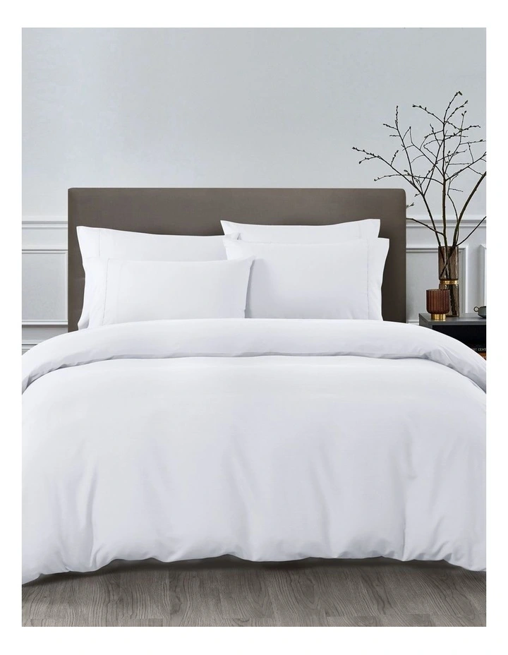 2000 Thread Count Bamboo Cooling Double Quilt Cover Set in White