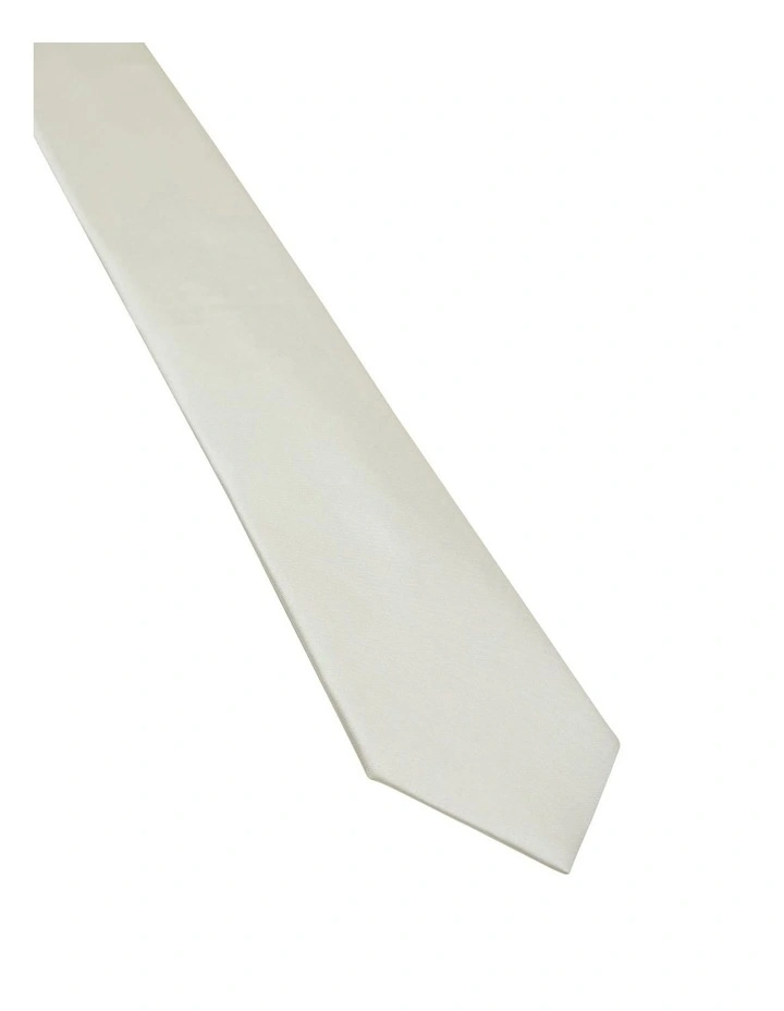 Classic Occasion Tie 7cm in Cream