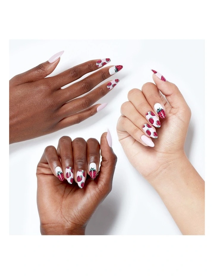Xpress/On Tastes Like Strawberries Press-On Nails Set