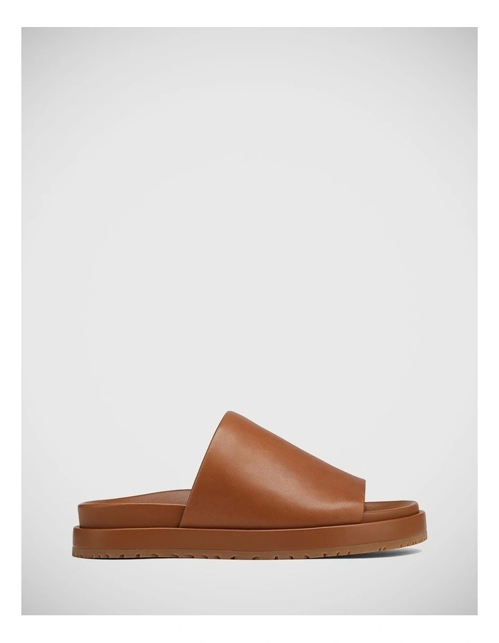 Bollie Leather Sandal in Cognac