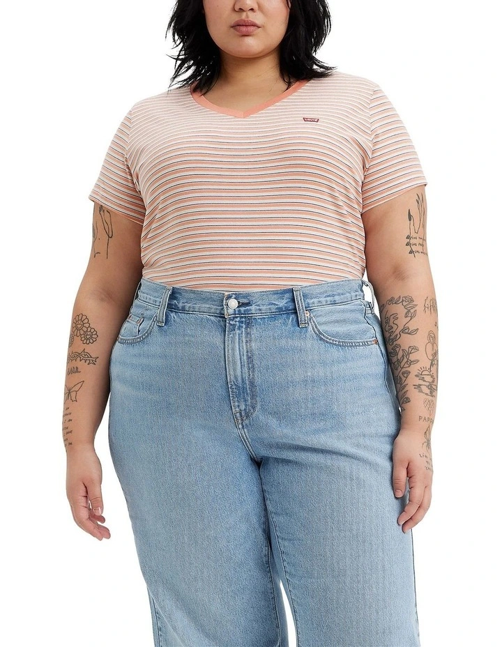 V-Neck Curve T-shirt in Terracotta