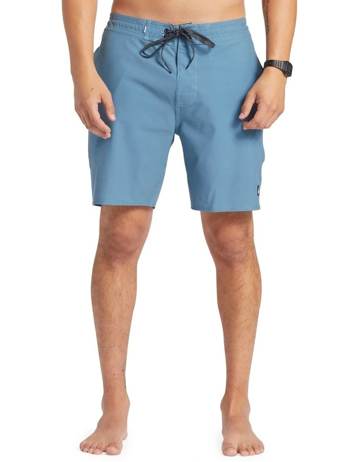 Baja 18 Inch Beachshorts in Aegean Blue