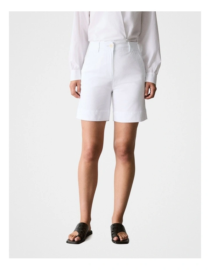 Stretch Cotton Short in White