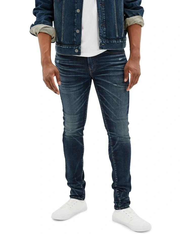 Airflex 360 Distressed Skinny Jean in Blue