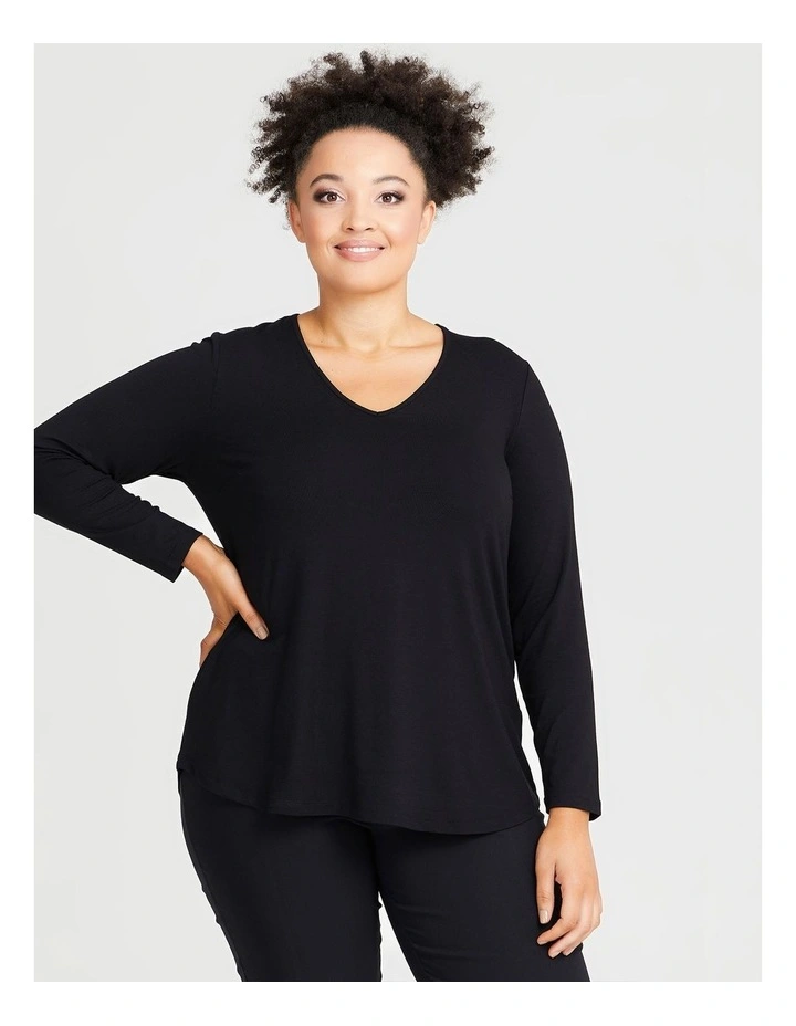 Natural Long Sleeve Everyday T-shirt in Black