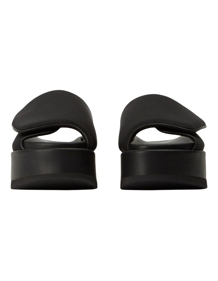 Roxana Sandals in Black