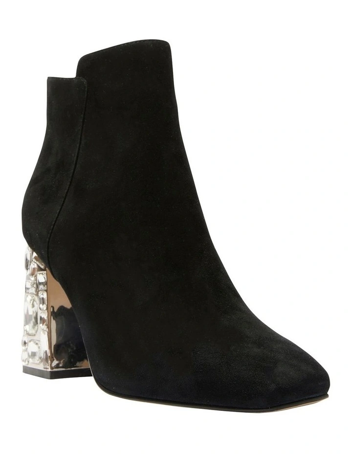 Dallas Boots in Black Suede Leather