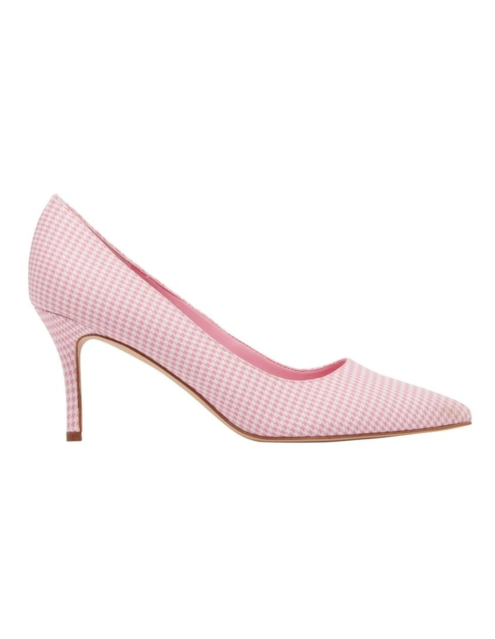 Mailin Pump Heels in Pink Check