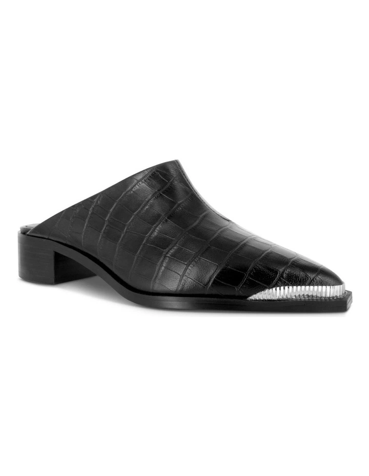 Linnea Mules in Black