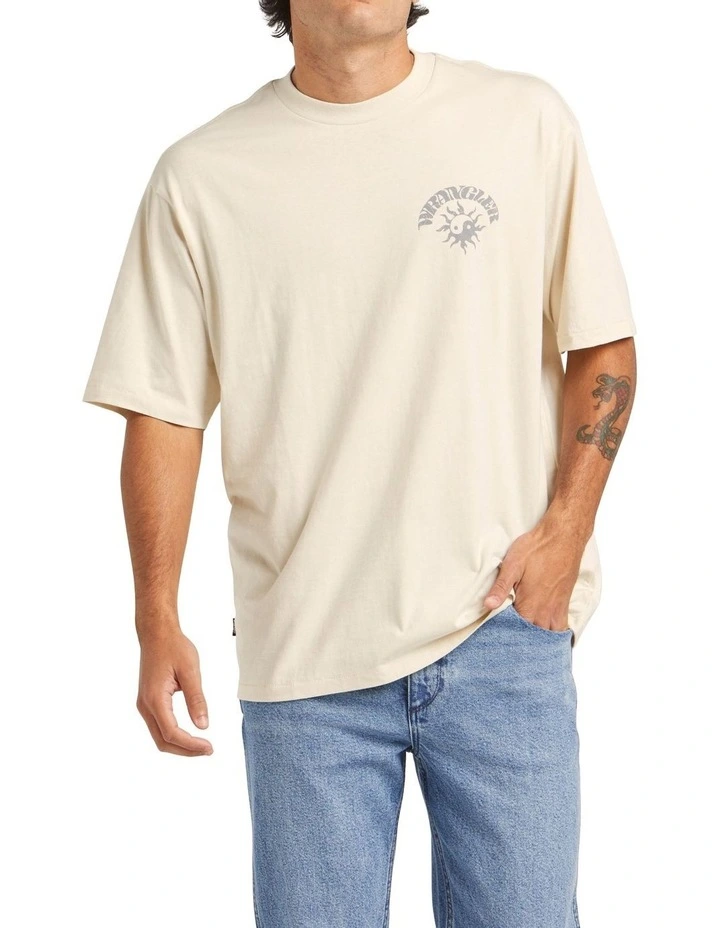 Sun Hit T-shirt in Ecru