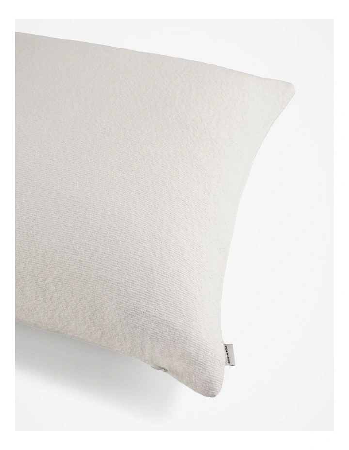 Gibbs Cushion 50x50 in Snow