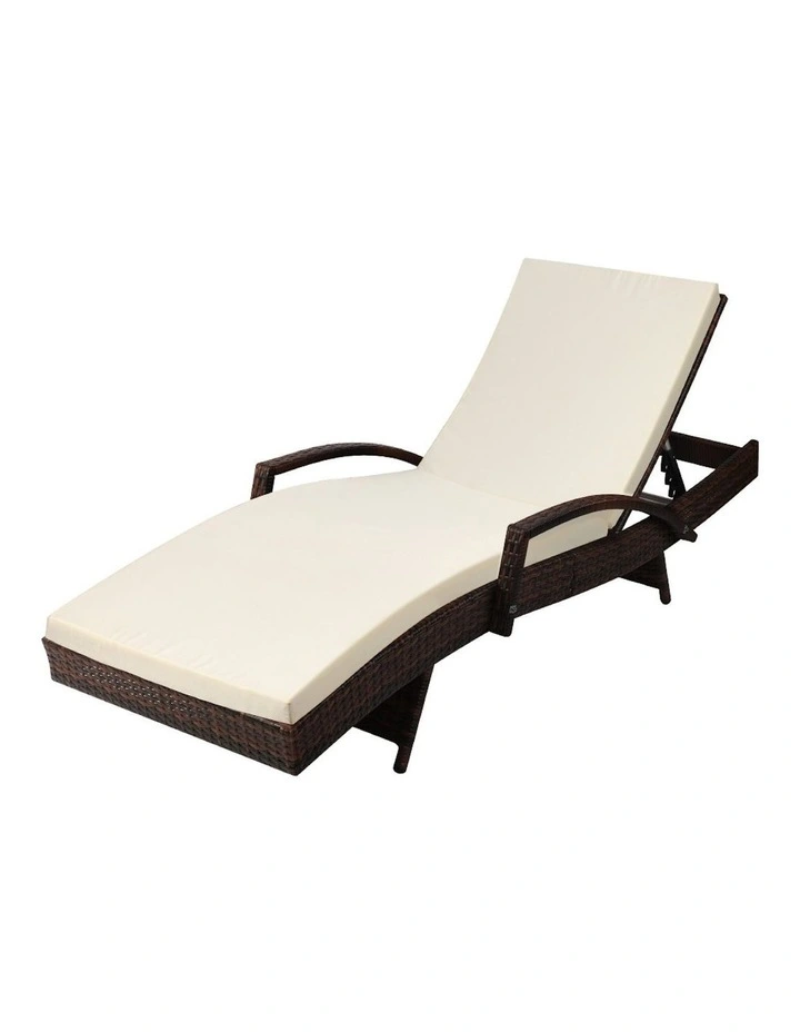 Sun Wicker Lounger Beach Chair Patio Adjustable Cushion in Brown