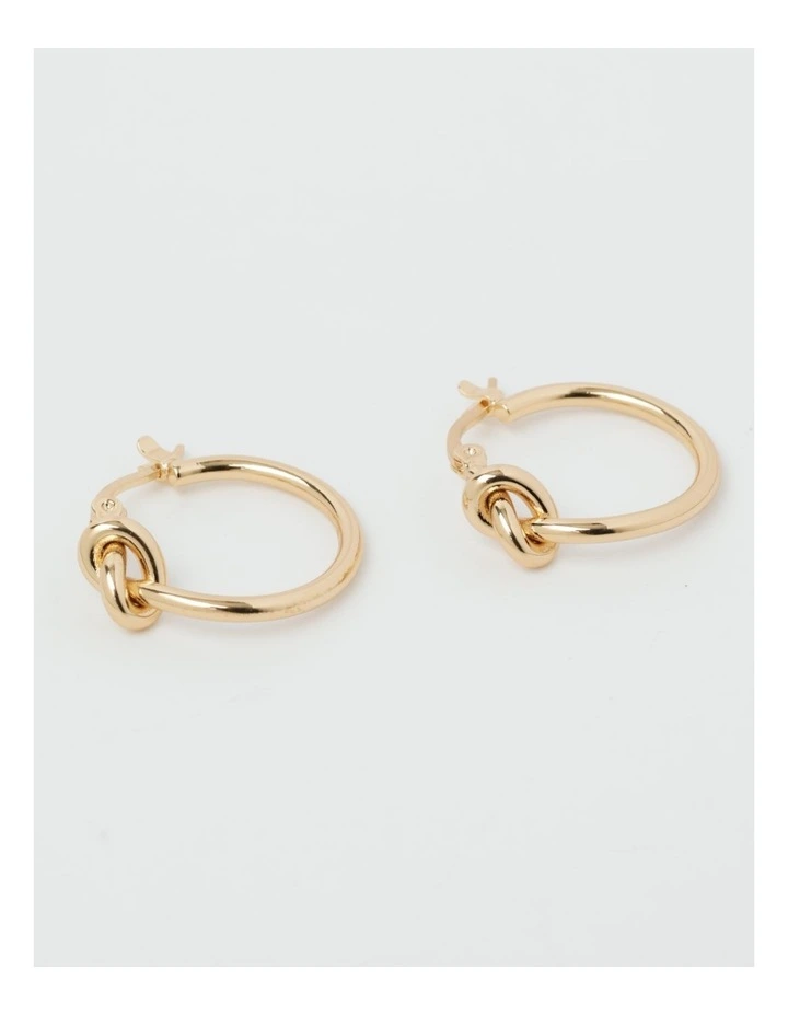 Knot Hoops in Gold