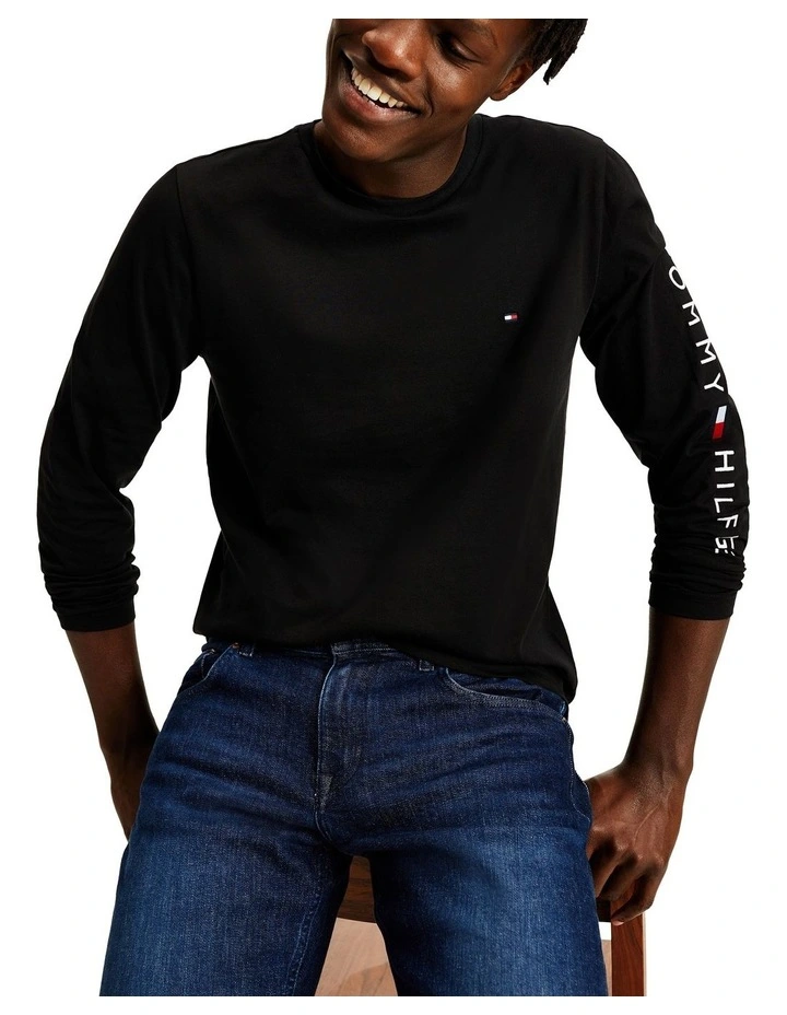 Logo Long Sleeve T-Shirt in Black