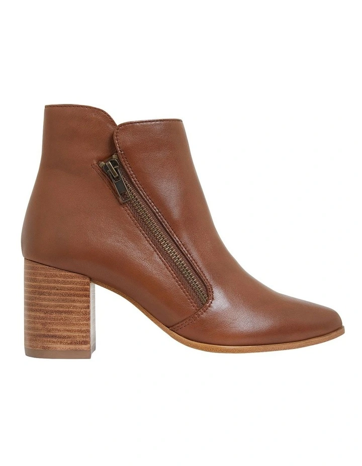 Magic Mid Brown Glove Boots