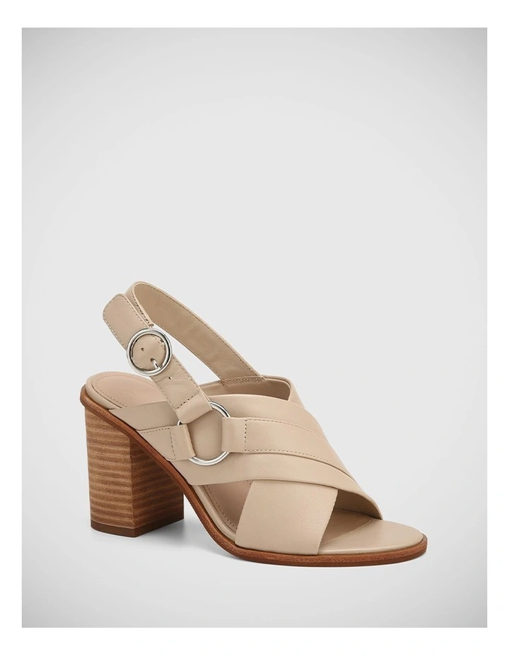 Fiorella Leather Sandal in Porcelain