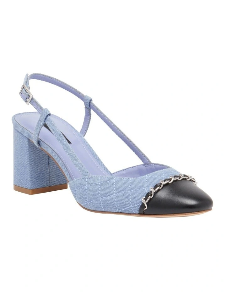 Uround Slingback Pump in Denim