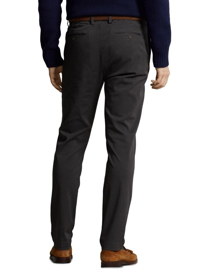 Straight Fit Stretch Chino Pant in Black