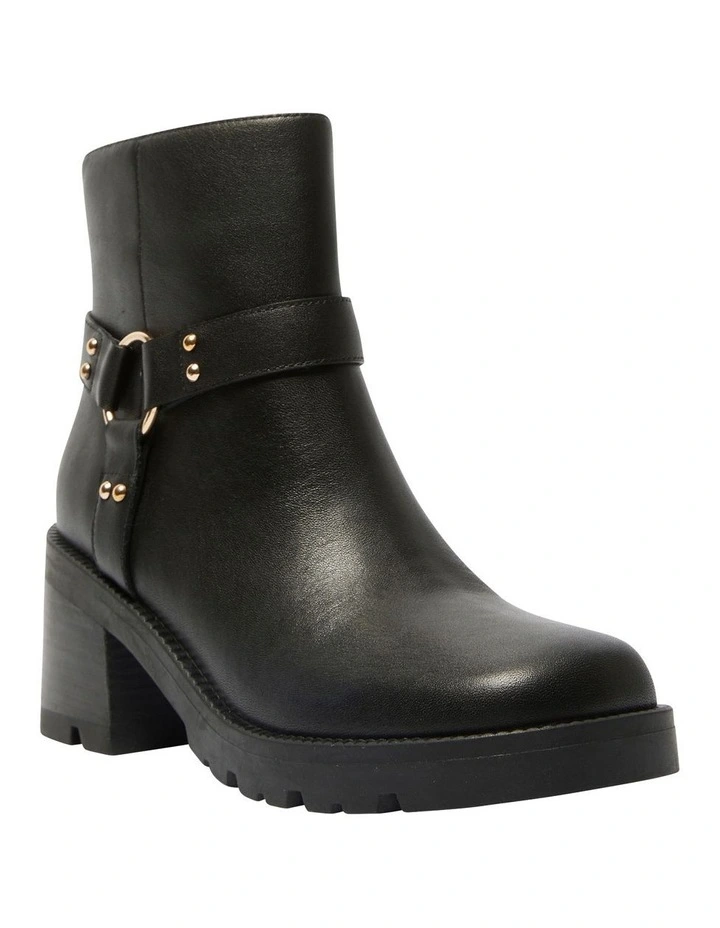 Morgan Boots in Black Leather