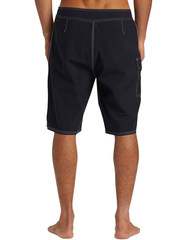 Saturn Solid 21 Boardshort in Black