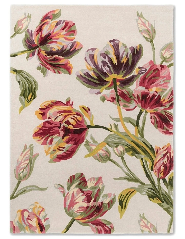 Gosford Cranberry 081300 Rug in Cream
