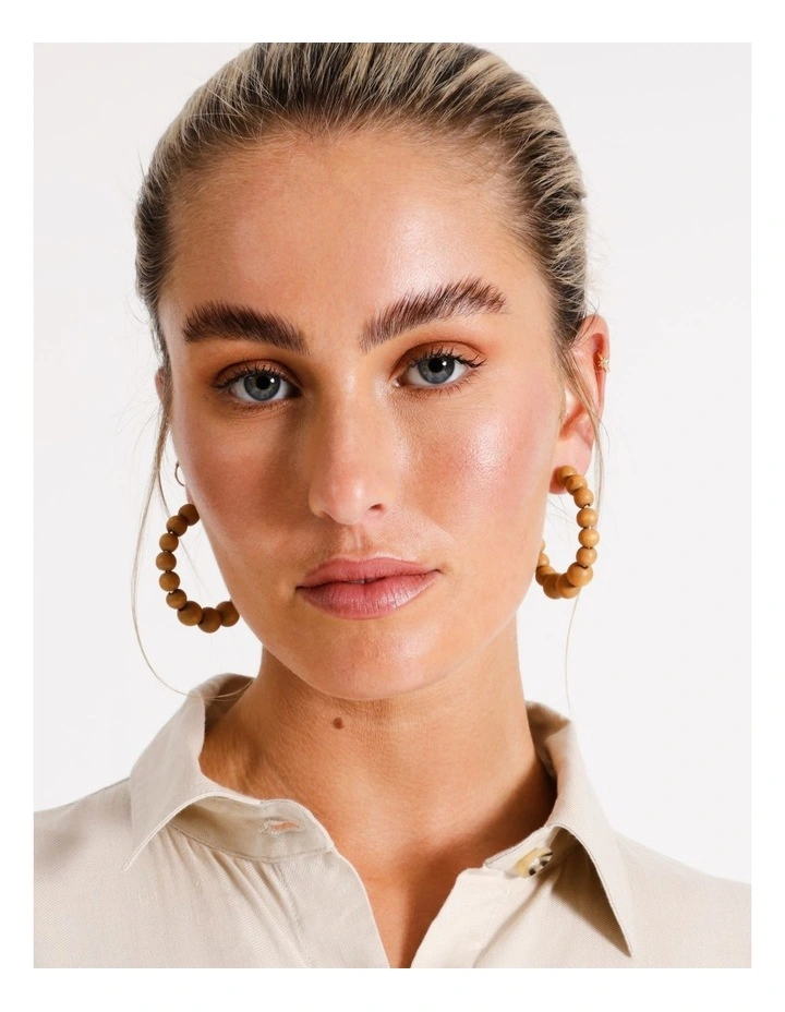 Ball Earring in Brown