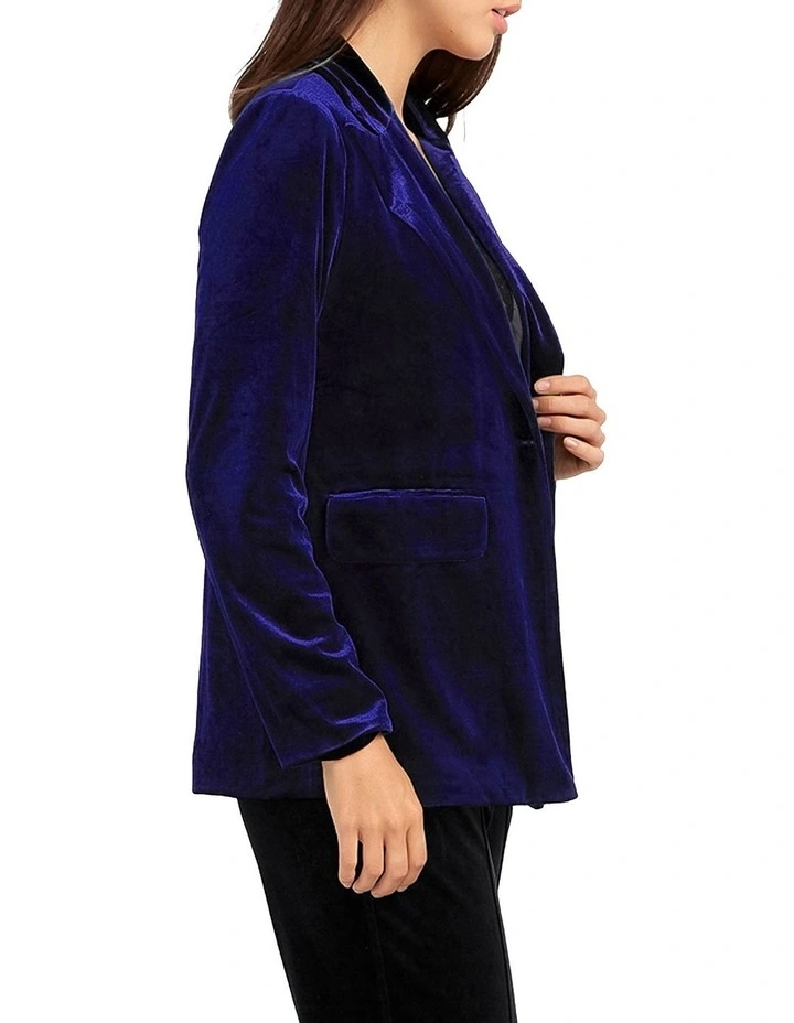 Eternity Oversized Velvet Blazer in Blue