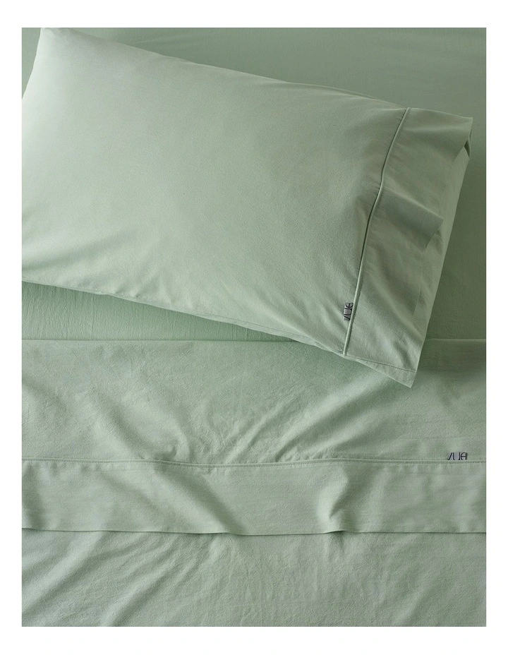 Stonewashed Cotton Flat Sheet in Pistachio